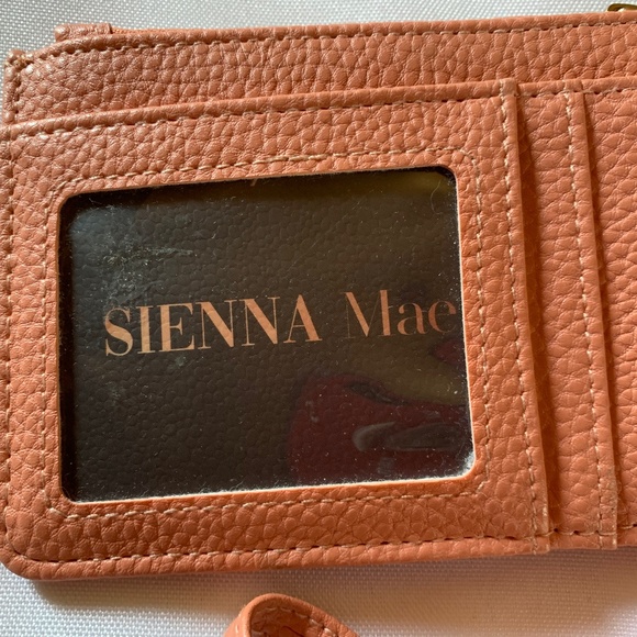 NWT! Sienna Mac Peach Card Holder Wristlet and Keychain! - Picture 2 of 5